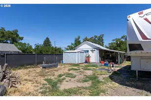 820 Parallel St, Milton-Freewater, OR 97862 - Photo 3