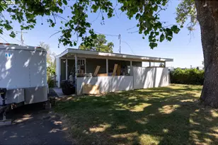 820 Parallel St, Milton-Freewater, OR 97862 - Photo 5