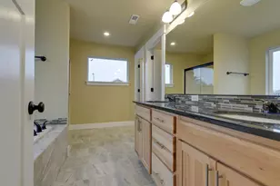 779 NE Saling Dr E, Estacada, OR 97023 - Photo 23