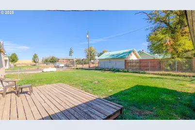 216 Solar St, Helix, OR 97835 - Photo 31