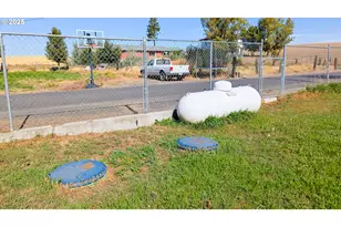 216 Solar St, Helix, OR 97835 - Photo 33