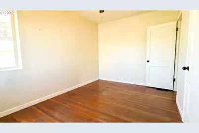 216 Solar St, Helix, OR 97835 - Photo 23