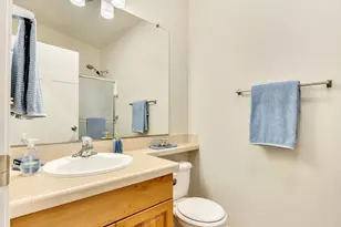 240 11th Ave, Seaside, OR 97138 - Photo 27