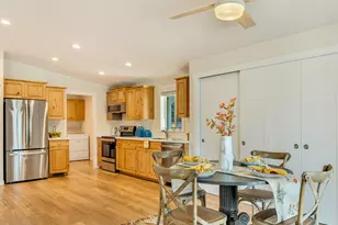 240 11th Ave, Seaside, OR 97138 - Photo 9