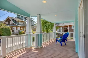 240 11th Ave, Seaside, OR 97138 - Photo 3