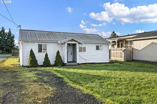 860 Burton St, Harrisburg, OR 97446 - Photo 19