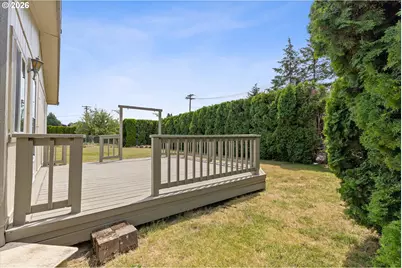 655 NE Burnett Rd #2, McMinnville, OR 97128 - Photo 27