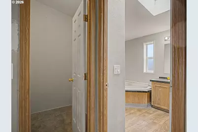 2965 NE 206th Pl, Fairview, OR 97024 - Photo 21