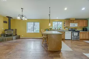 777 Deer Valley Ln, Cottage Grove, OR 97424 - Photo 7