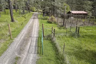 777 Deer Valley Ln, Cottage Grove, OR 97424 - Photo 31