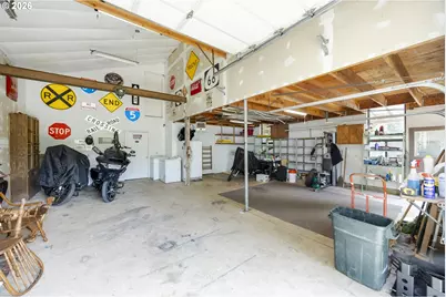 777 Deer Valley Ln, Cottage Grove, OR 97424 - Photo 35