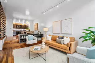 245 SW Meade St, Portland, OR 97201 - Photo 5