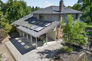 2065 NW Overton Ct, Beaverton, OR 97006 - Photo 23