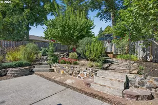 2065 NW Overton Ct, Beaverton, OR 97006 - Photo 25
