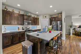 51840 Hollinshead Pl, La Pine, OR 97739 - Photo 9