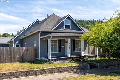 112 S Gold St, Centralia, WA 98531 - Photo 3