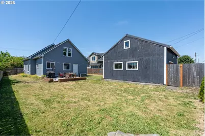 112 S Gold St, Centralia, WA 98531 - Photo 29