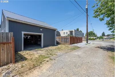 112 S Gold St, Centralia, WA 98531 - Photo 29