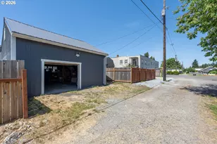 112 S Gold St, Centralia, WA 98531 - Photo 29
