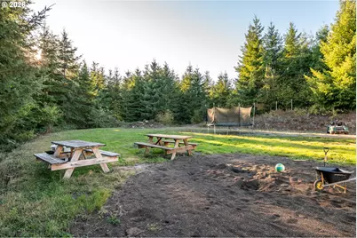 250 Red Rock Dr, Castle Rock, WA 98611 - Photo 29