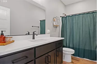 250 Red Rock Dr, Castle Rock, WA 98611 - Photo 21