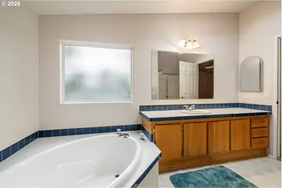 370 SE Anchor Ave, Depoe Bay, OR 97341 - Photo 27