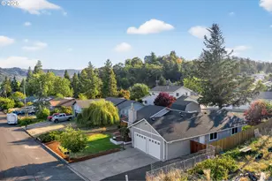 2264 NW Watters St, Roseburg, OR 97471 - Photo 41