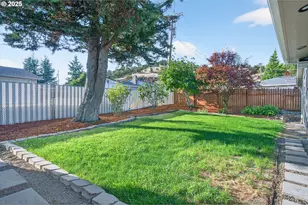 2264 NW Watters St, Roseburg, OR 97471 - Photo 29