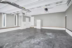 2264 NW Watters St, Roseburg, OR 97471 - Photo 23