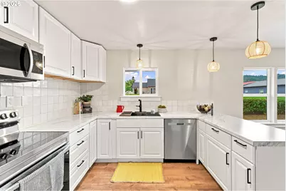 211 Sherman St, Amity, OR 97101 - Photo 13