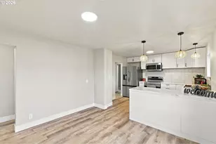 211 Sherman St, Amity, OR 97101 - Photo 9