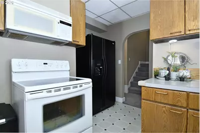 414 W 20th St, Vancouver, WA 98660 - Photo 9