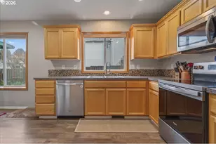 51685 SE 2nd St, Scappoose, OR 97056 - Photo 9