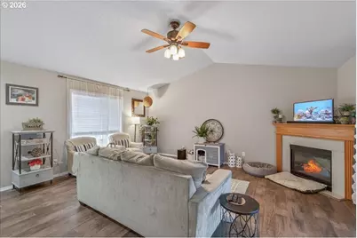 51685 SE 2nd St, Scappoose, OR 97056 - Photo 5