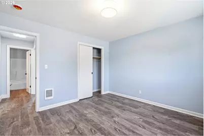 229 19th Ave, Longview, WA 98632 - Photo 13