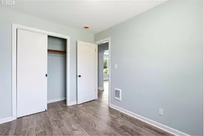 229 19th Ave, Longview, WA 98632 - Photo 17