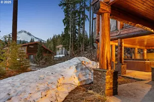 30930 E Tyrolean Dr, Government Camp, OR 97028 - Photo 31