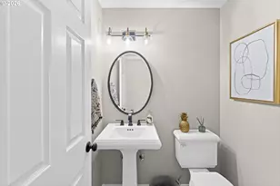 10581 NW Lost Park Dr, Portland, OR 97229 - Photo 21