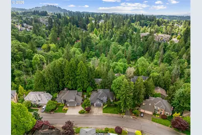 10581 NW Lost Park Dr, Portland, OR 97229 - Photo 43