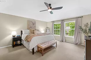 10581 NW Lost Park Dr, Portland, OR 97229 - Photo 23