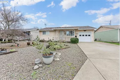 1760 Vanderbeck Ln, Woodburn, OR 97071 - Photo 3