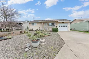 1760 Vanderbeck Ln, Woodburn, OR 97071 - Photo 3