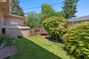 6939 SE Yamhill St, Portland, OR 97215 - Photo 39