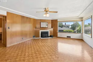 6939 SE Yamhill St, Portland, OR 97215 - Photo 9