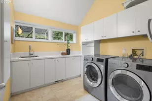 2801 SW Hillsboro St, Portland, OR 97239 - Photo 27