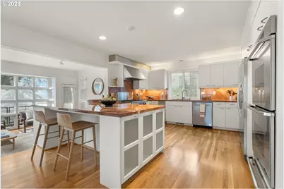 2801 SW Hillsboro St, Portland, OR 97239 - Photo 11