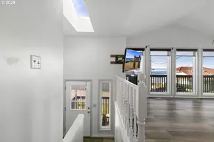 7228 NE Logan Rd, Lincoln City, OR 97367 - Photo 9