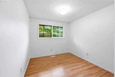 3615 SE Willamette Ave, Milwaukie, OR 97222 - Photo 27