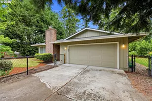3615 SE Willamette Ave, Milwaukie, OR 97222 - Photo 9