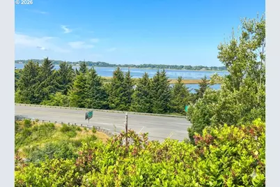 153 and  163 S Wells Dr, Lincoln City, OR 97367 - Photo 17